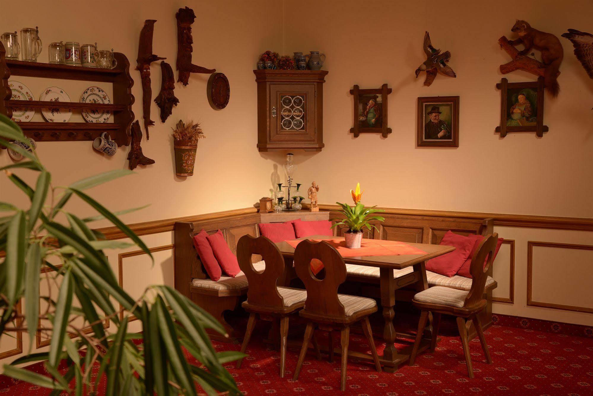 Hotel Kaiseralm Bischofsgrün Buitenkant foto